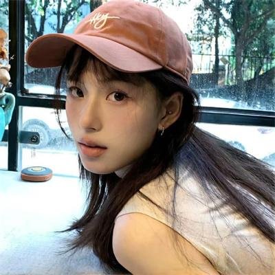 女管家